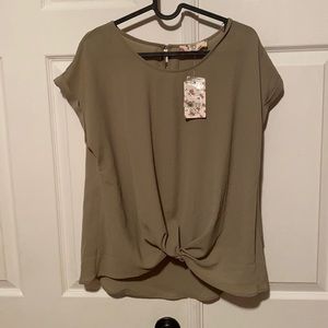 Green fashion top size large